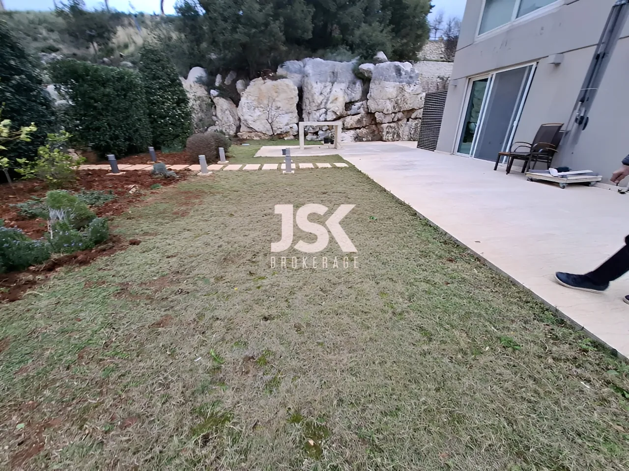Apartment for Sale in Adma w Dafnah