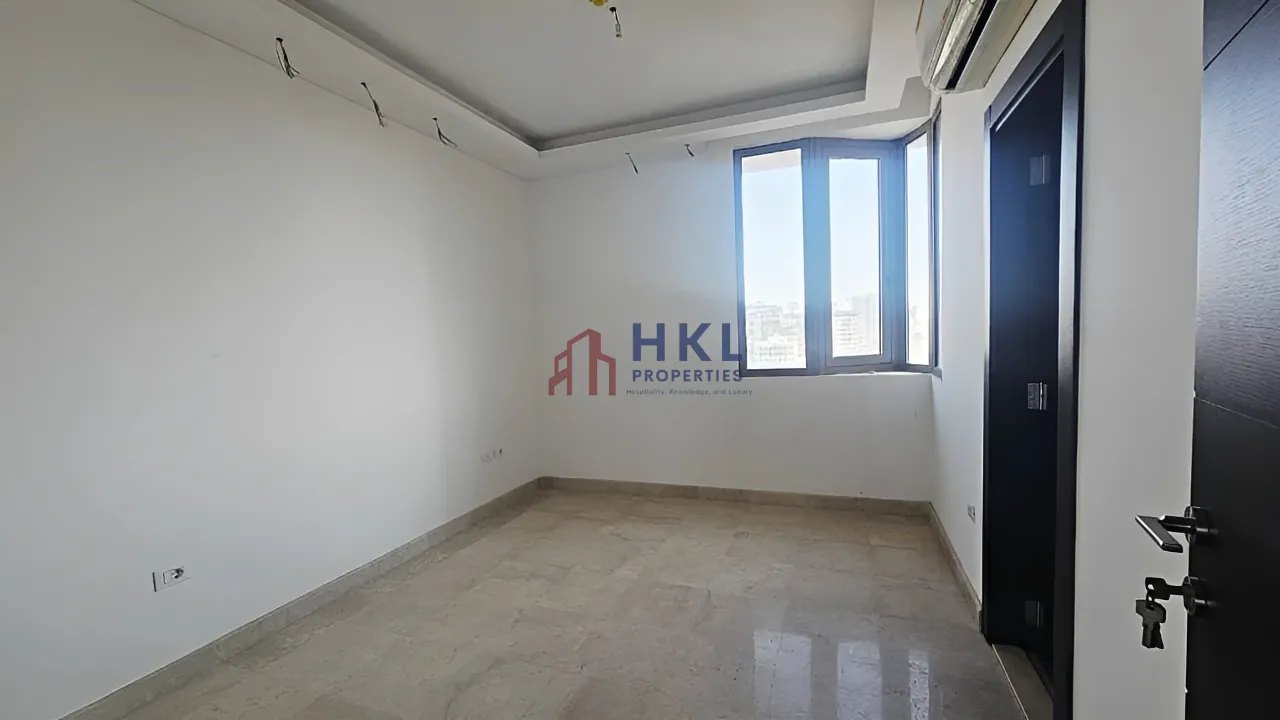 Apartment for rent in Hamra, Beirut, Lebanon - 3 bed, 3 bath