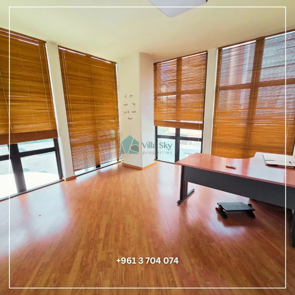Clinic for rent in Sin El Fil, Lebanon