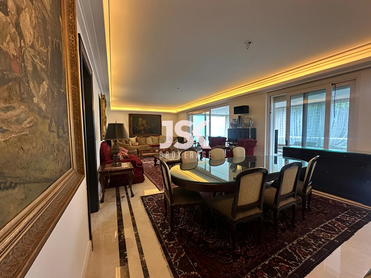 Apartment for Sale in Ras Beirut - 3 bed, 4 bath