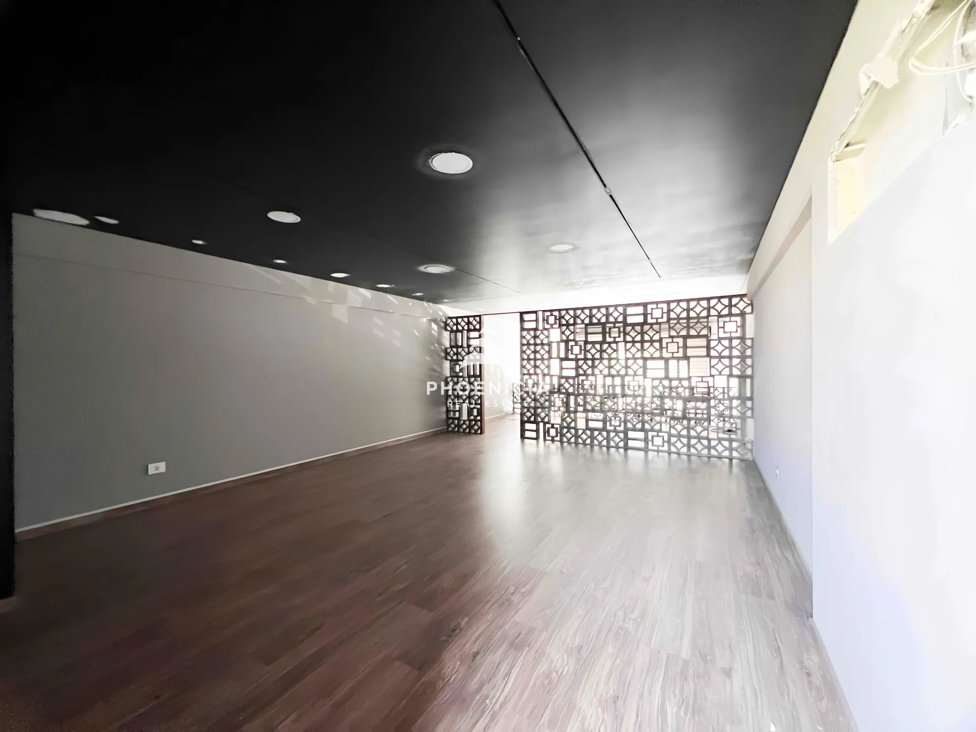 Shop for rent in Byblos