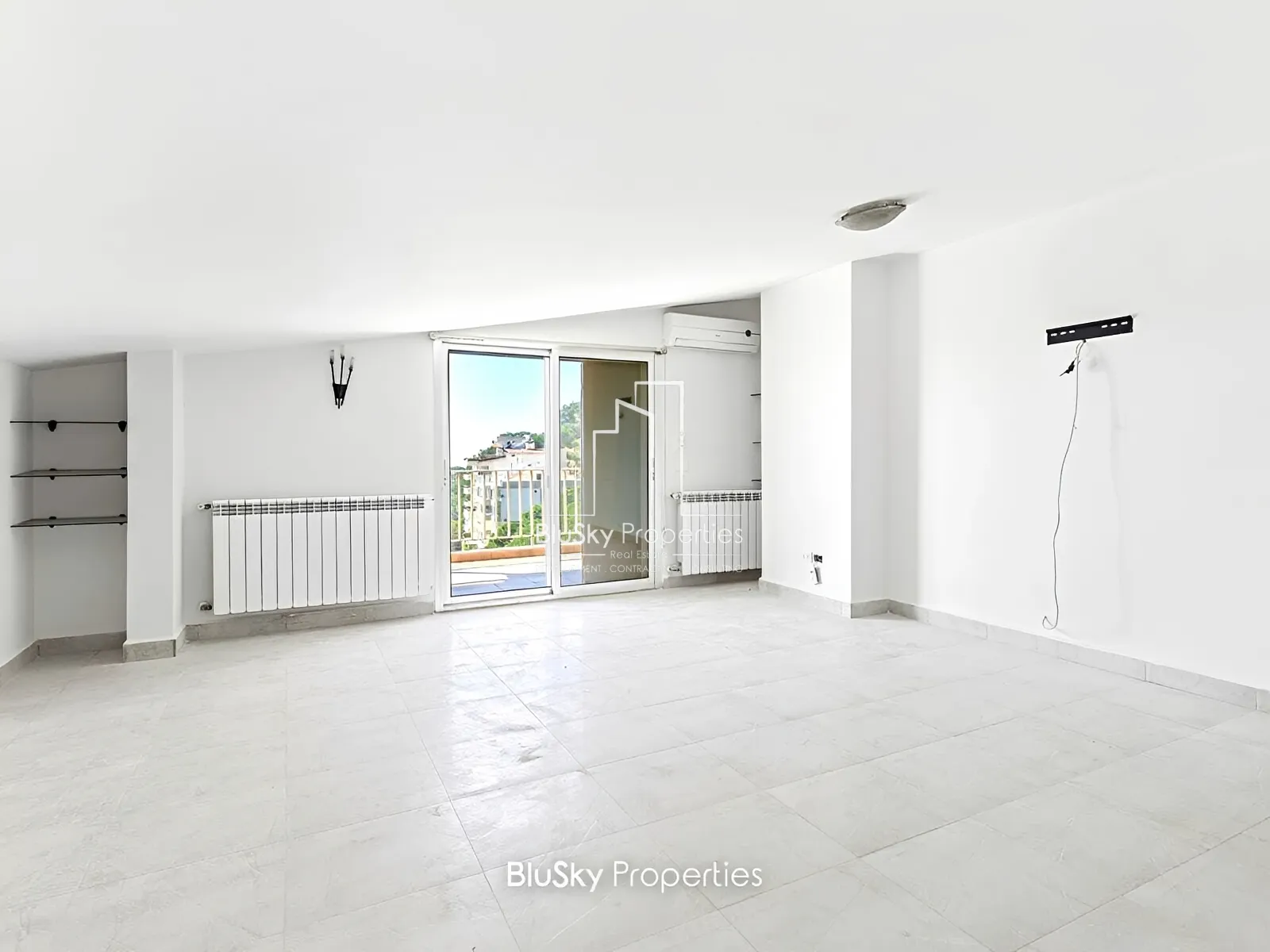 Apartment for Sale in Baabdat