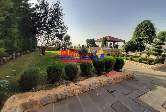 Villa for Rent in Zaarour