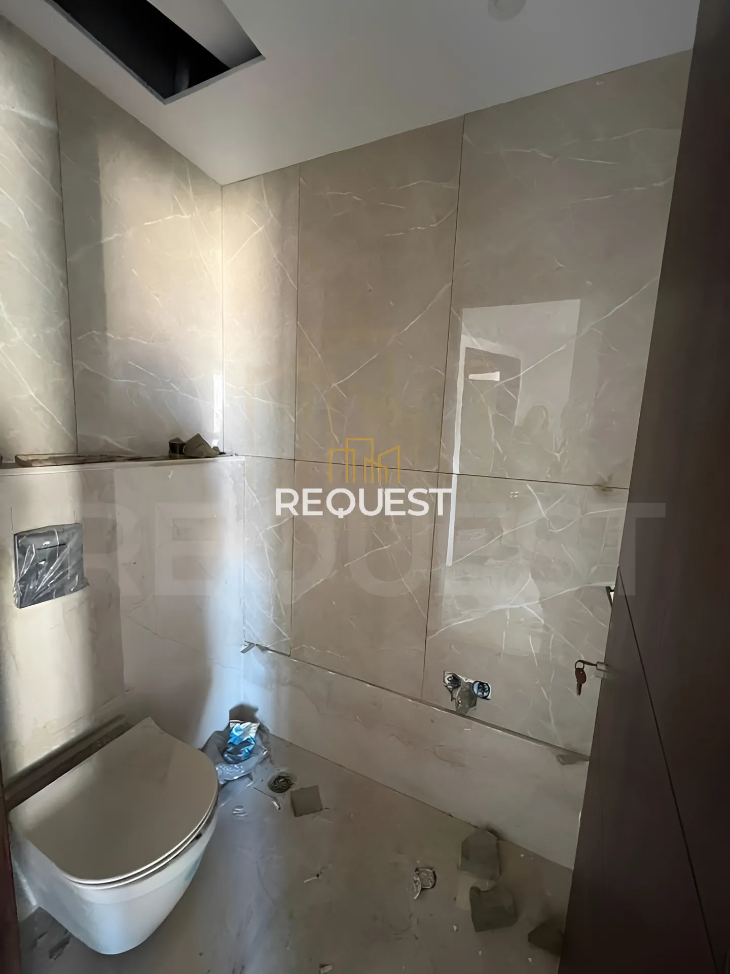 Apartment for sale in Sakiet el janzeer, beirut, lebanon