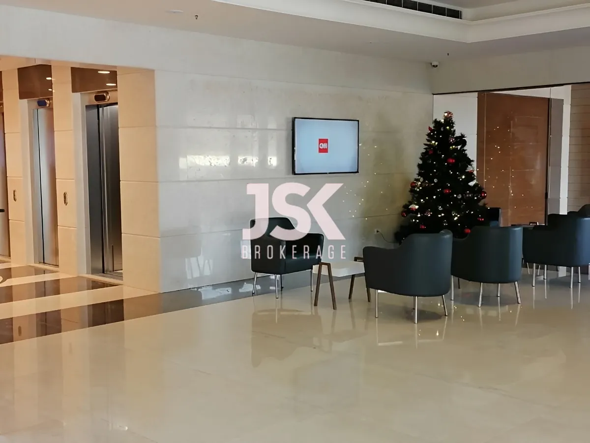 Office for rent in Dbayeh