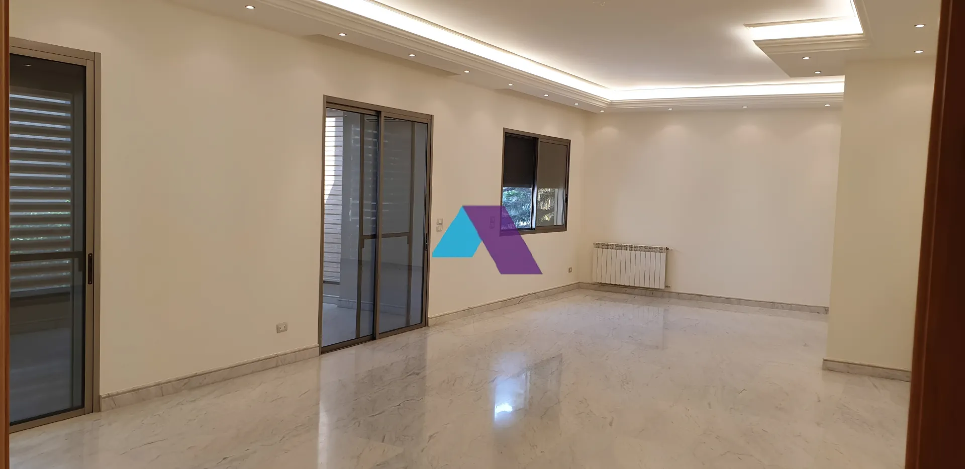 Apartment for Sale in Baabda - 4 bed, 5 bath