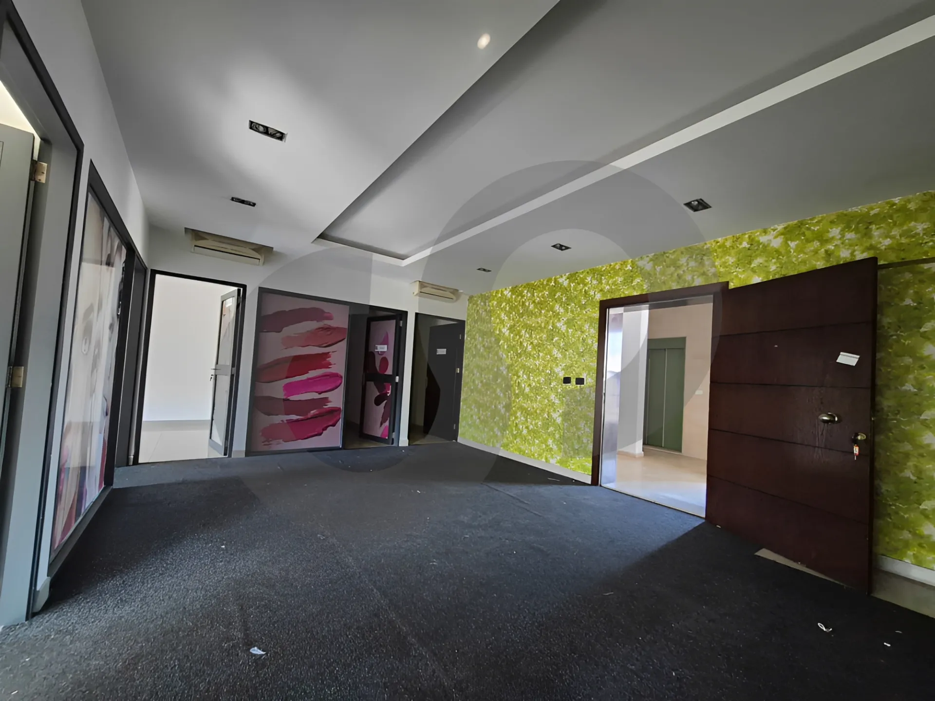 Building for Rent in Jal El Dib