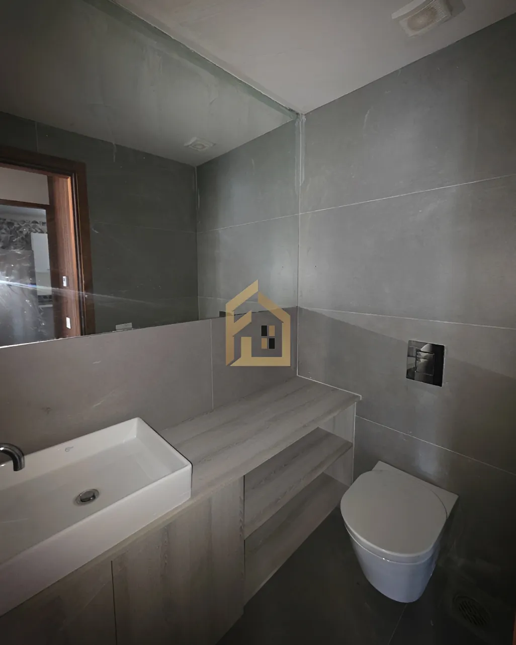 Apartment for rent in Achrafieh, Beirut, Lebanon
