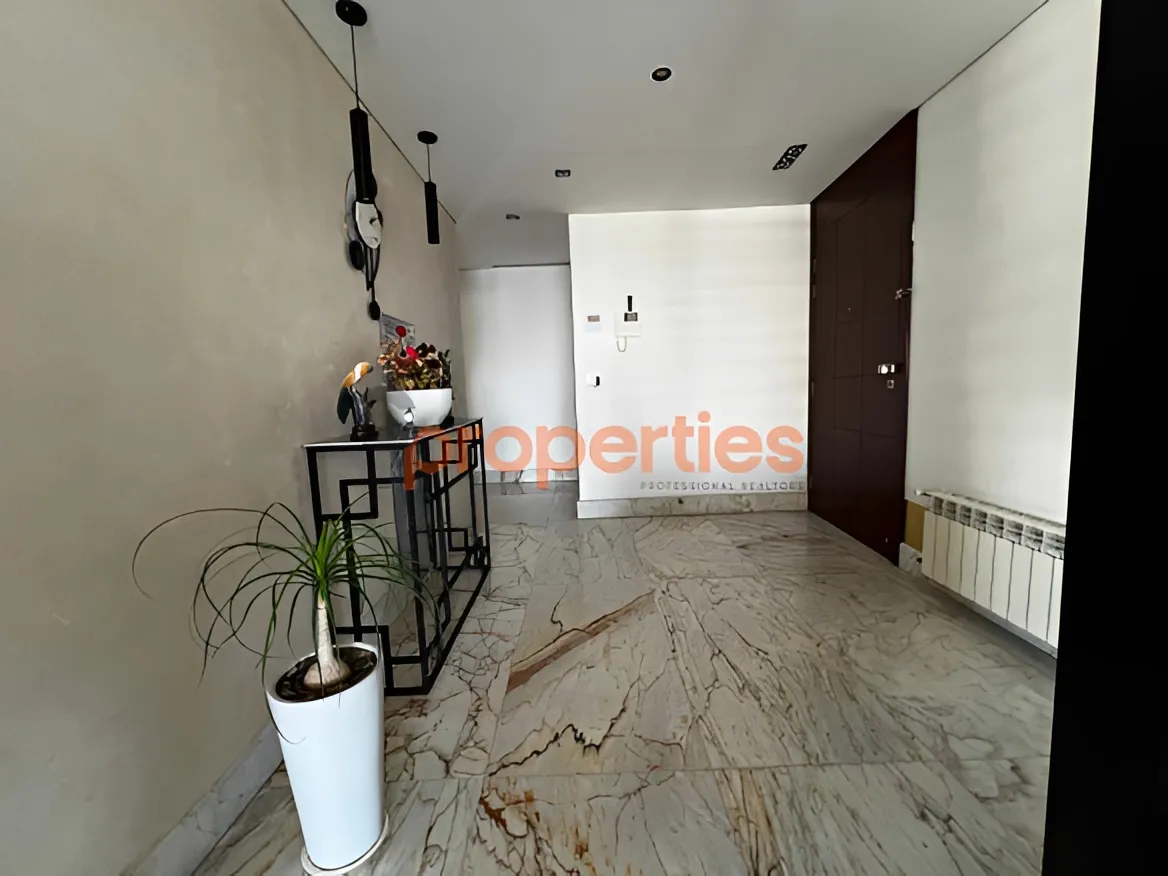 Apartment for Rent in Forn El Chebbak