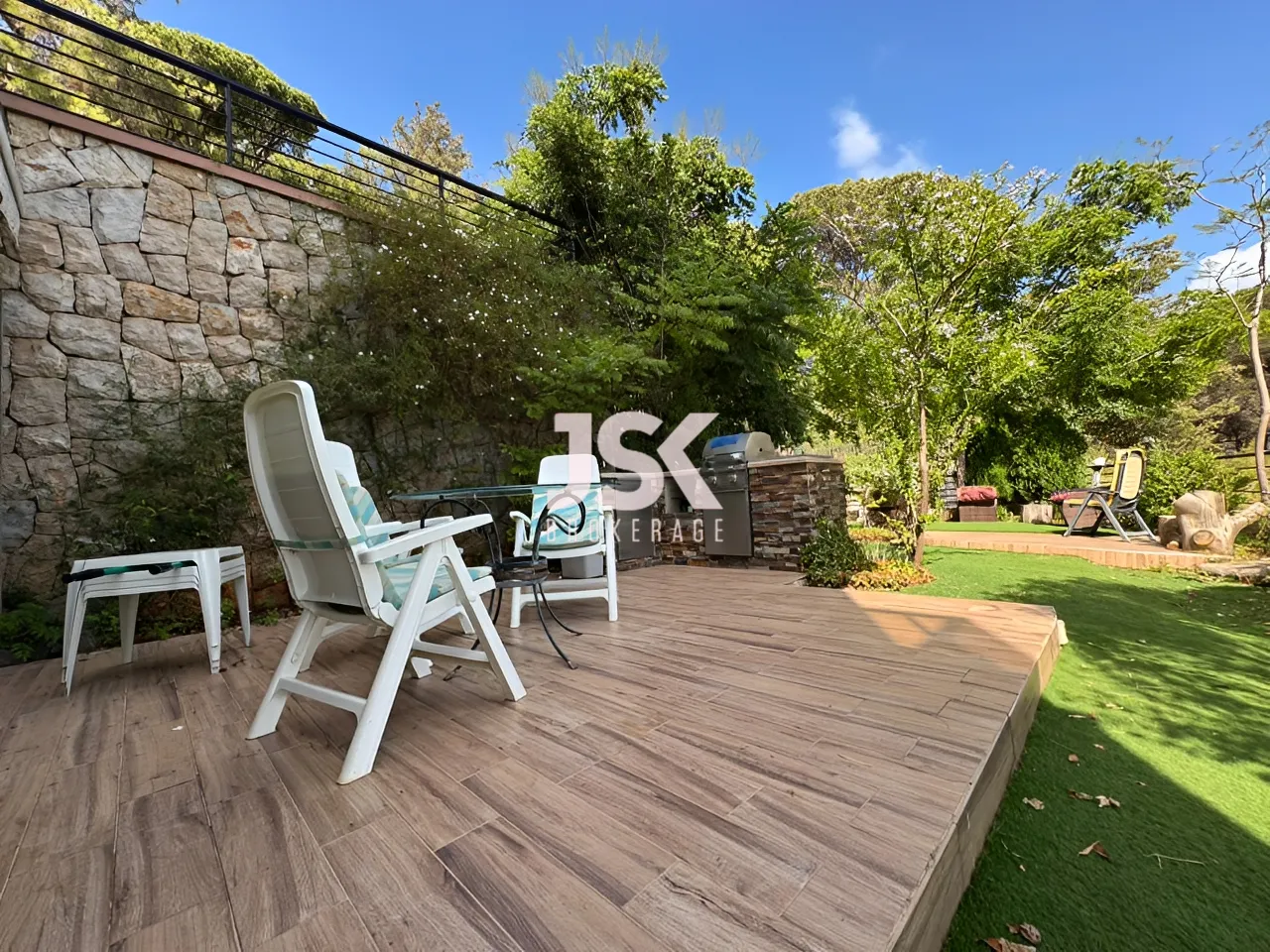 Apartment for Sale in Baabdat