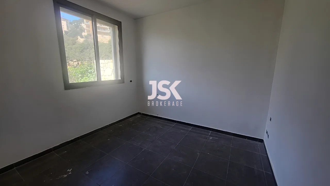 Apartment for Sale in Adma w Dafnah