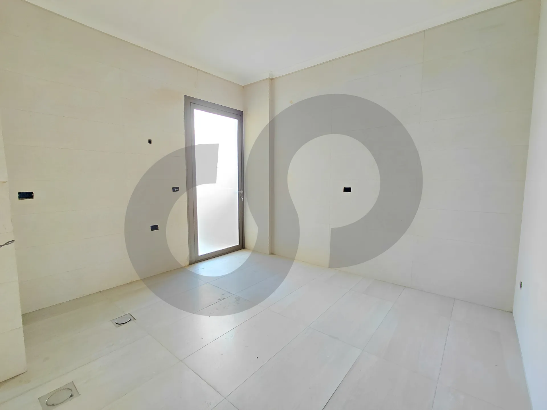 Apartment for Sale in Dekwaneh - 3 bed, 3 bath