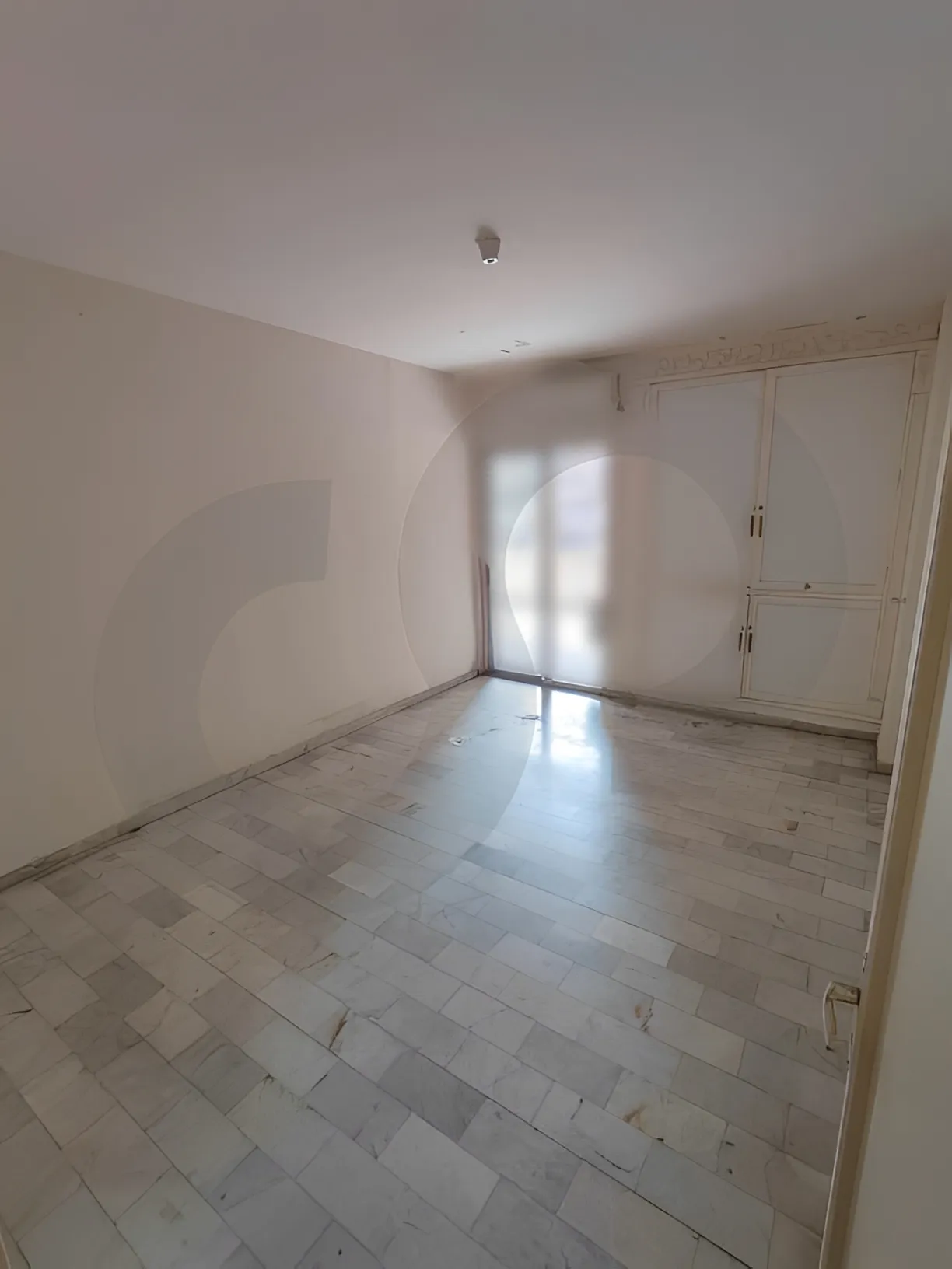Apartment for Sale in Kraytem
