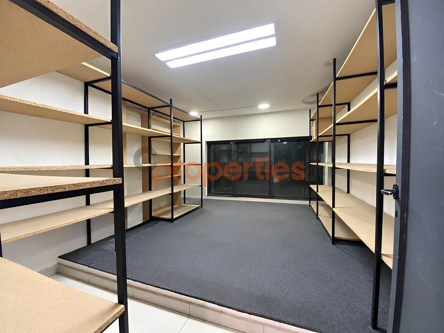 Shop for Rent in Zalqa
