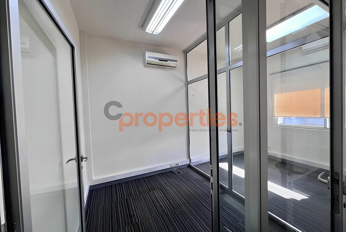 Office for Sale in Dekwaneh