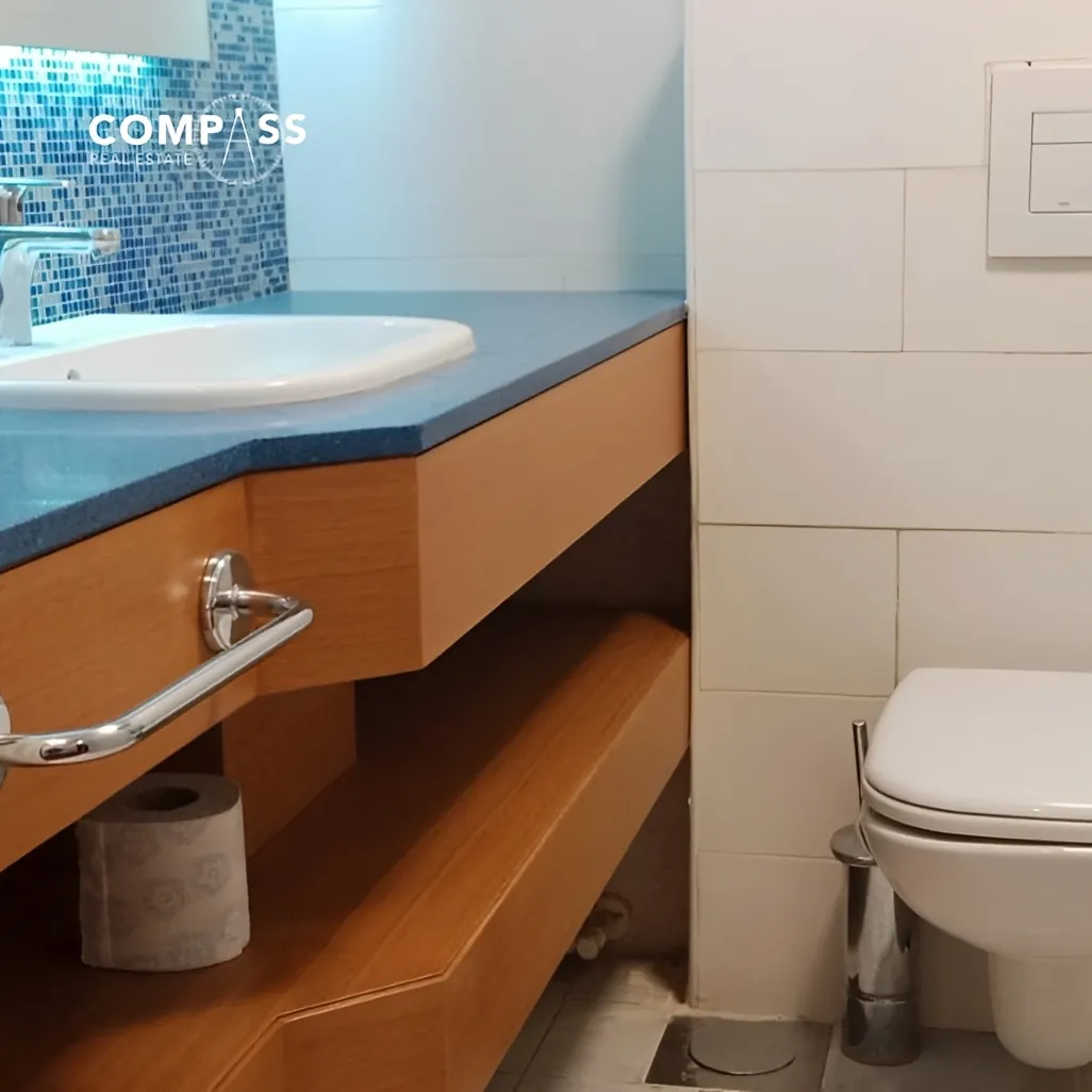 Apartment for sale in Achrafieh, Beirut, Lebanon - 3 bed, 3 bath