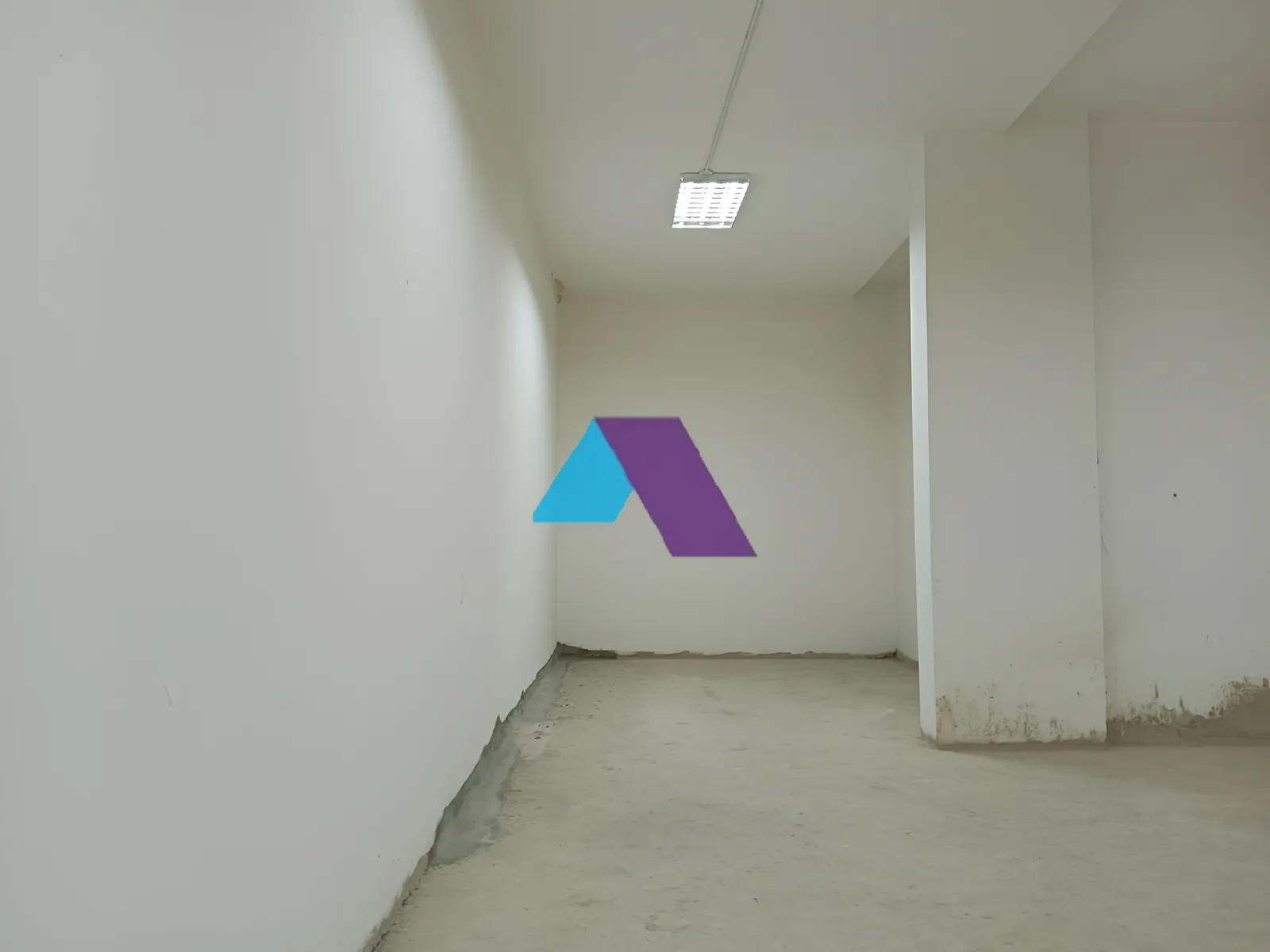 Warehouse for Sale in Baouchriyeh