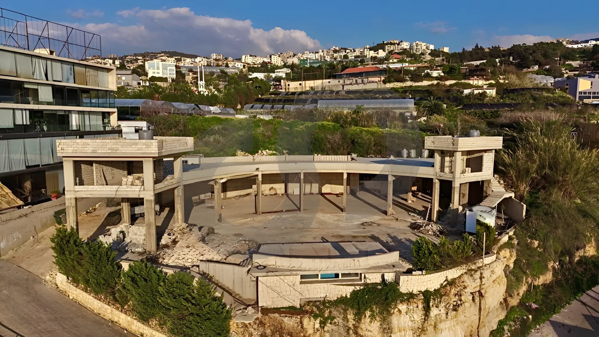 Building for Rent in Byblos