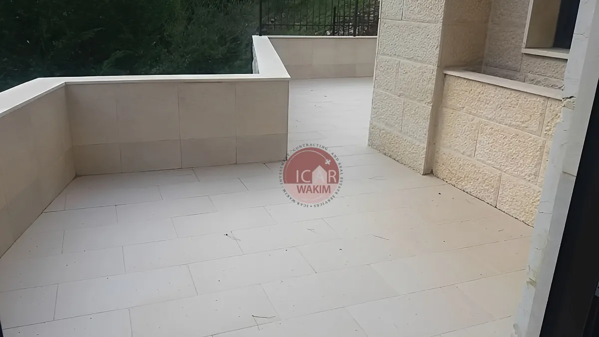 Apartment for Sale in Baabdat