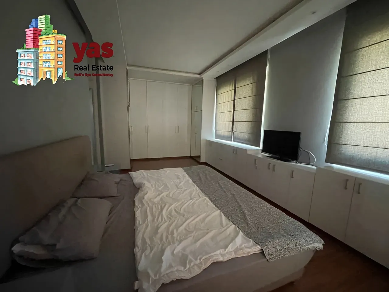 Apartment for Sale in Achrafieh - 3 bed, 4 bath