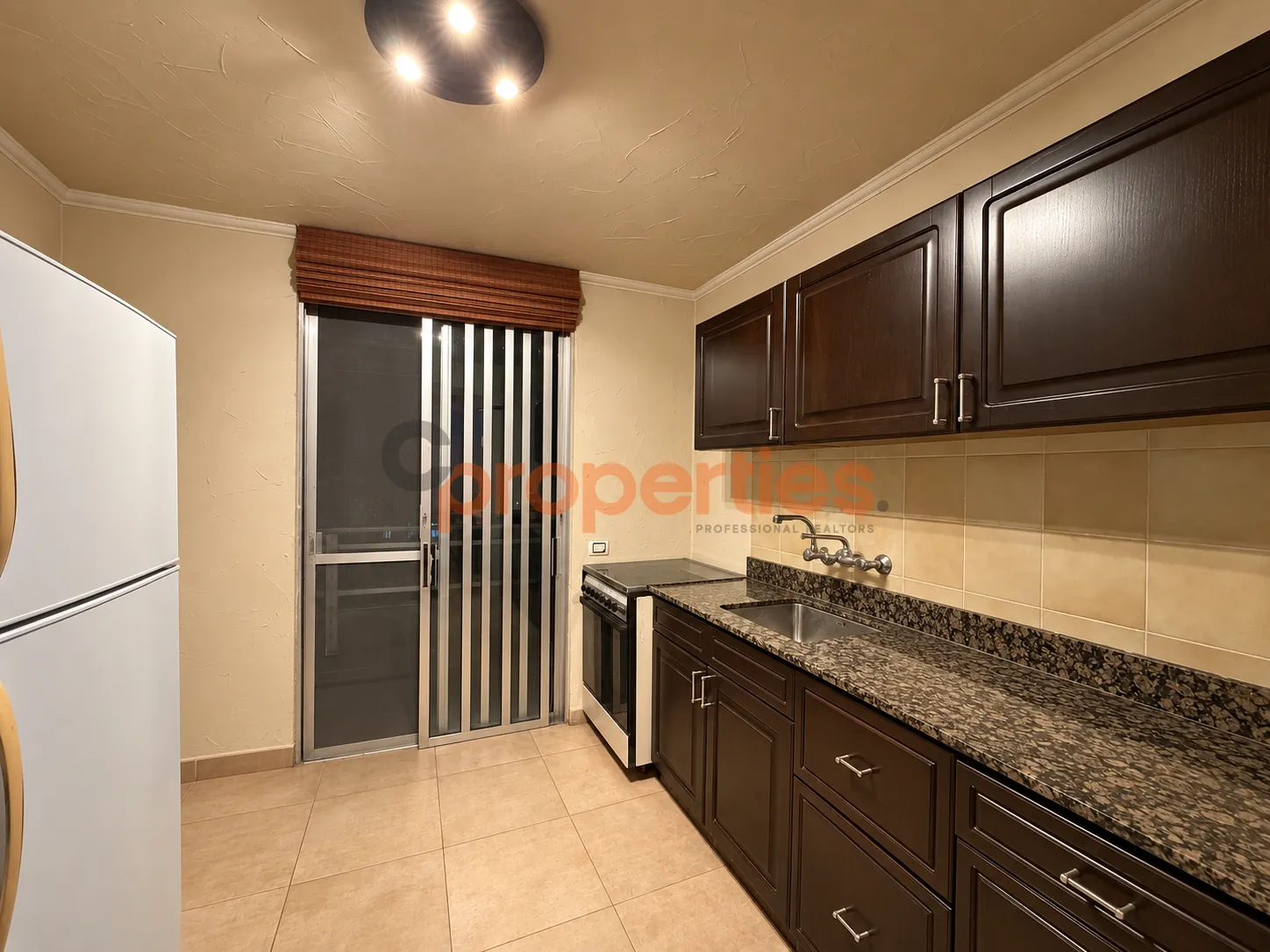 Apartment for Rent in Adonis