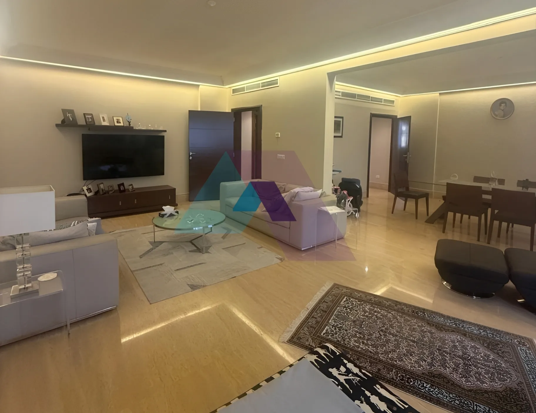 Apartment for sale in Hamra, Beirut, Lebanon - 3 bed, 4 bath