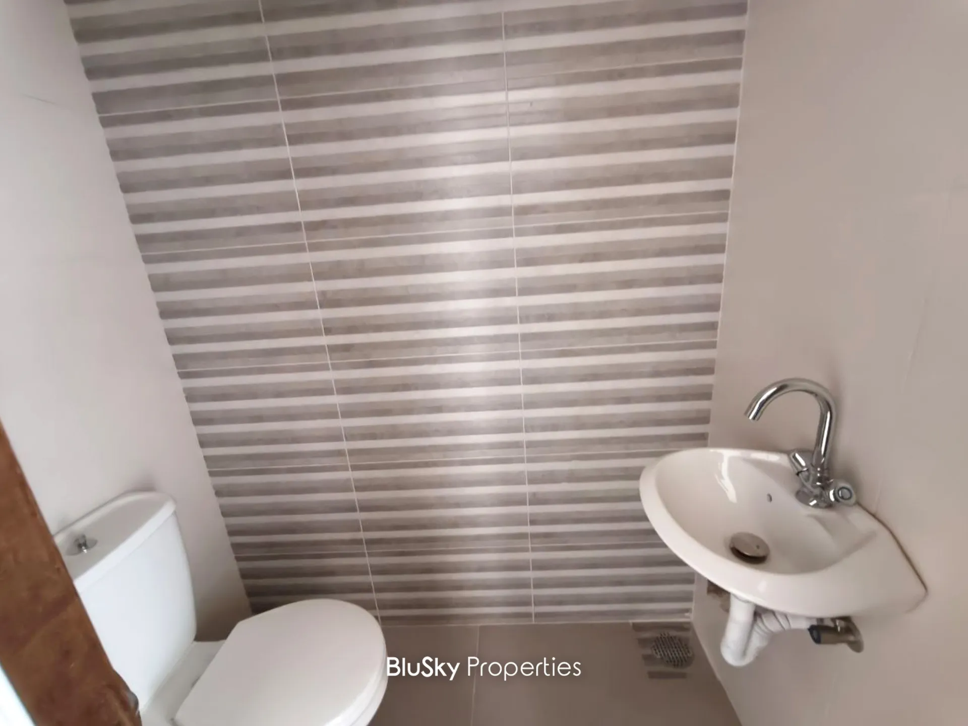 Apartment for rent in Jal el dib, lebanon