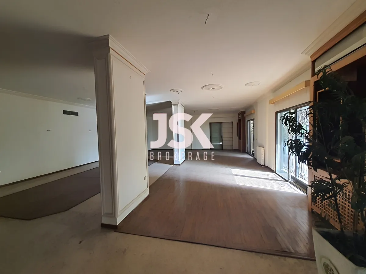 Office for rent in Mansourieh