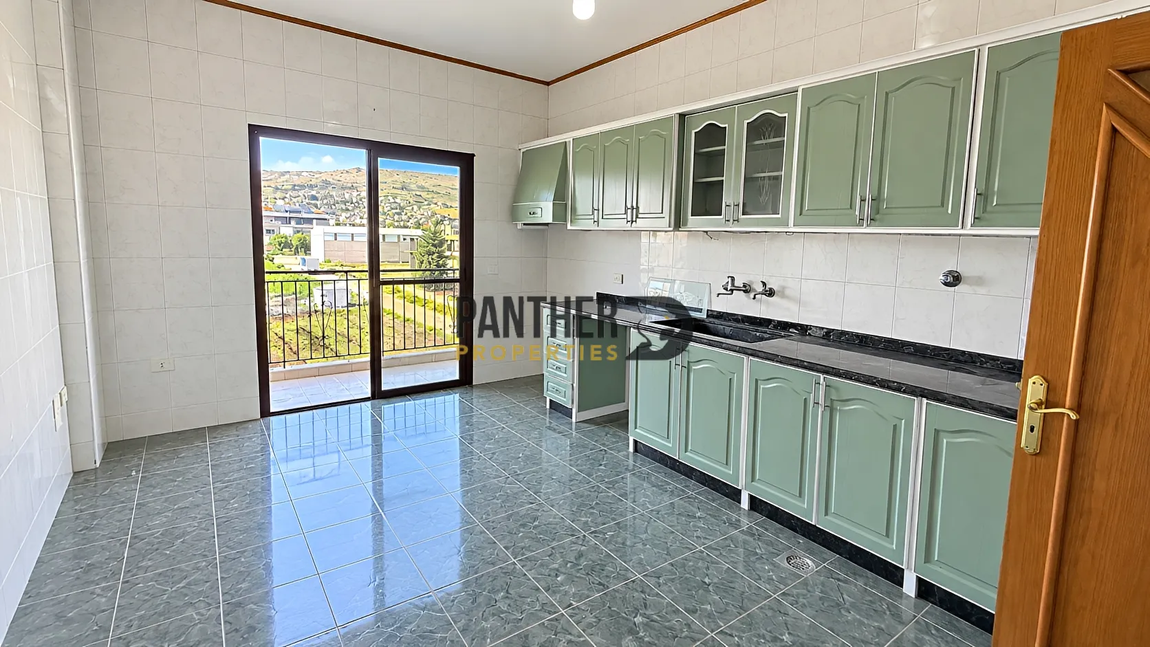 Apartment for sale in Zahlé