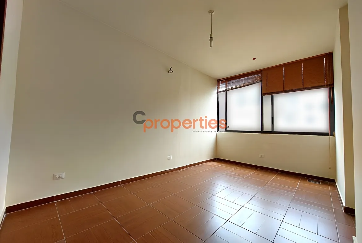 Apartment for Sale in Zalqa - 3 bed, 3 bath