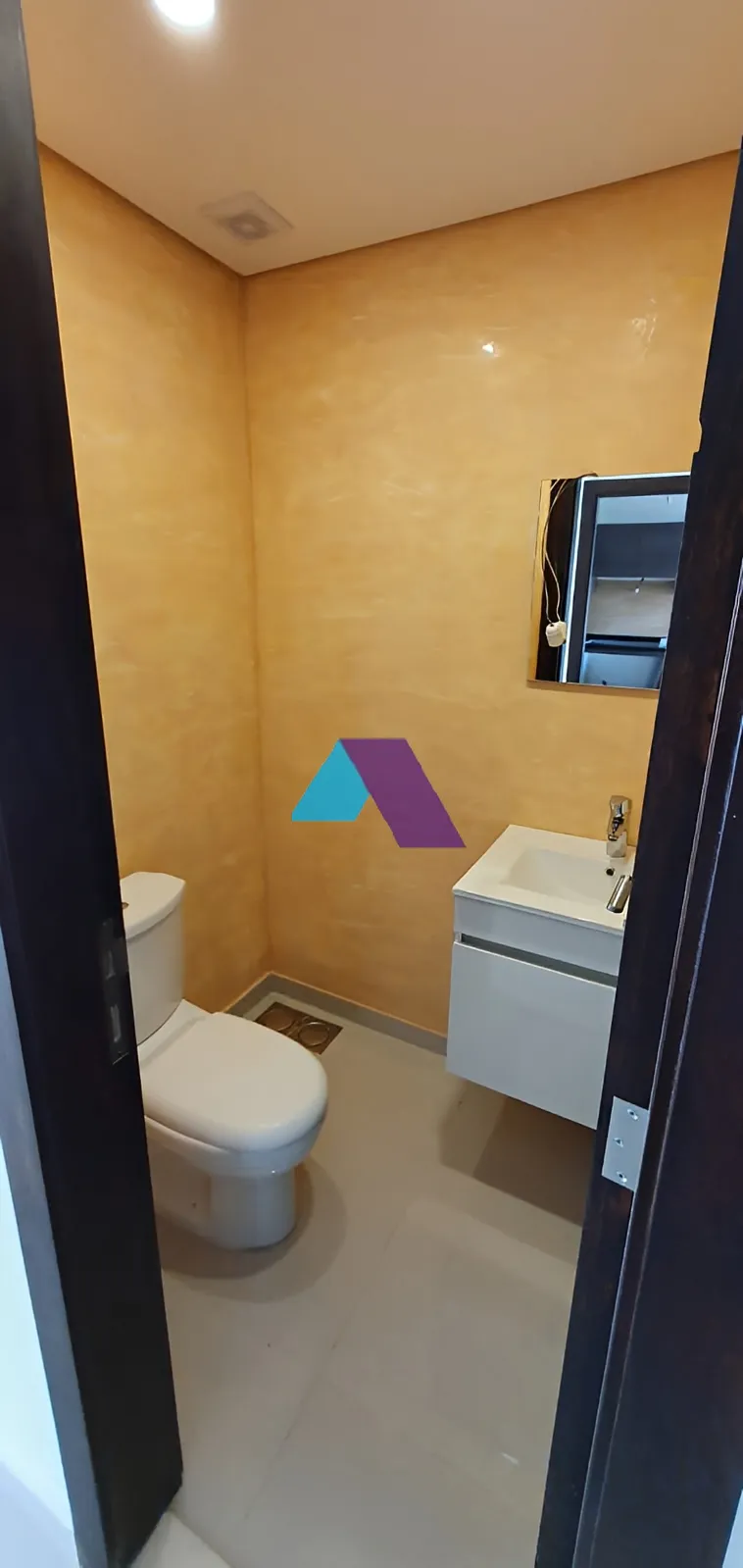 Apartment for Sale in Ballouneh