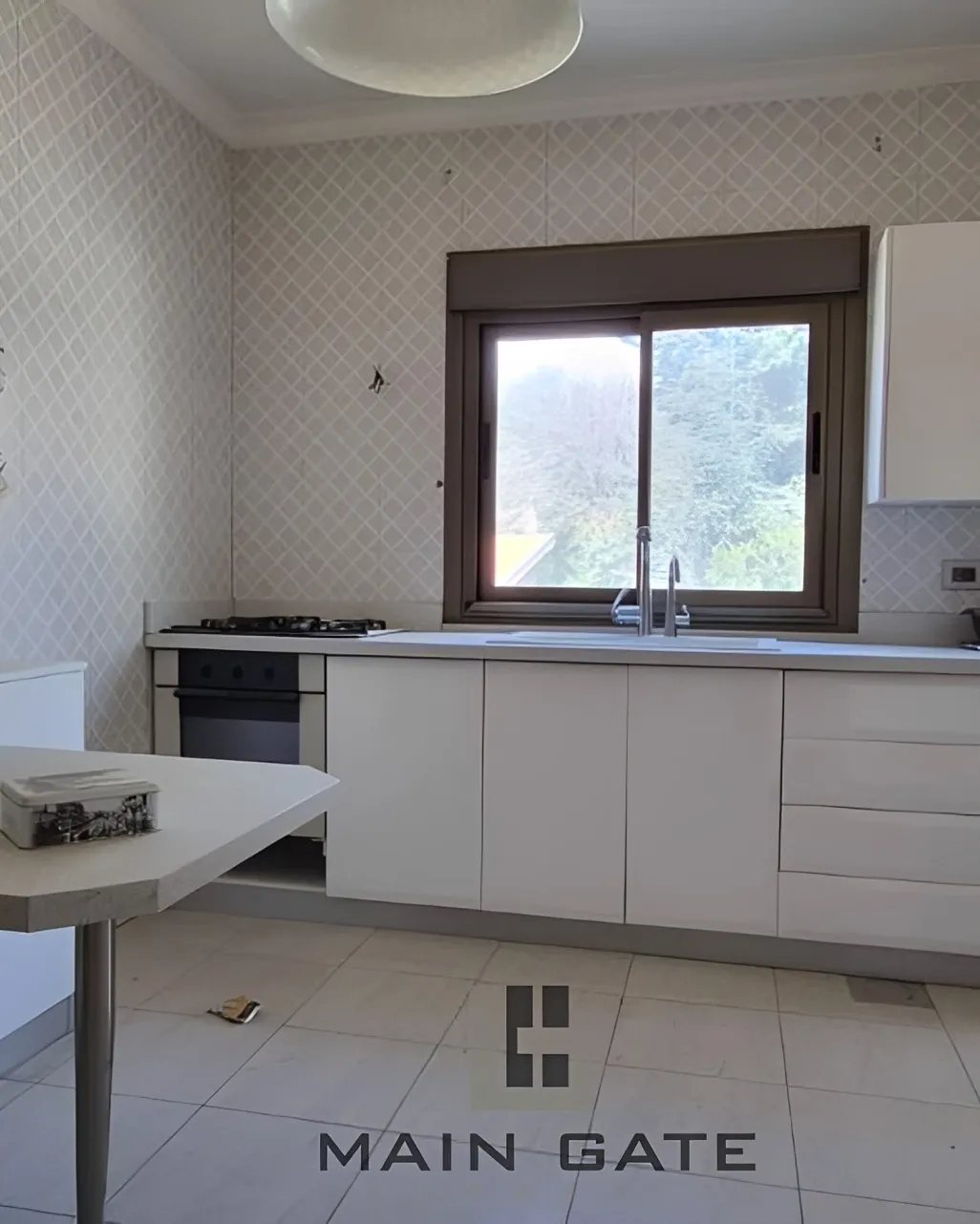 Apartment for Sale in Ballouneh, Lebanon