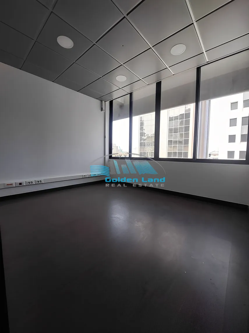 Office for rent in Jal El Dib