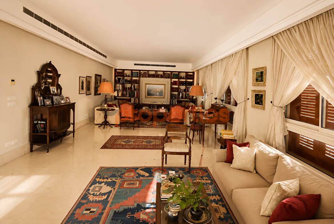 Apartment for Sale in Achrafieh - 4 bed, 5 bath