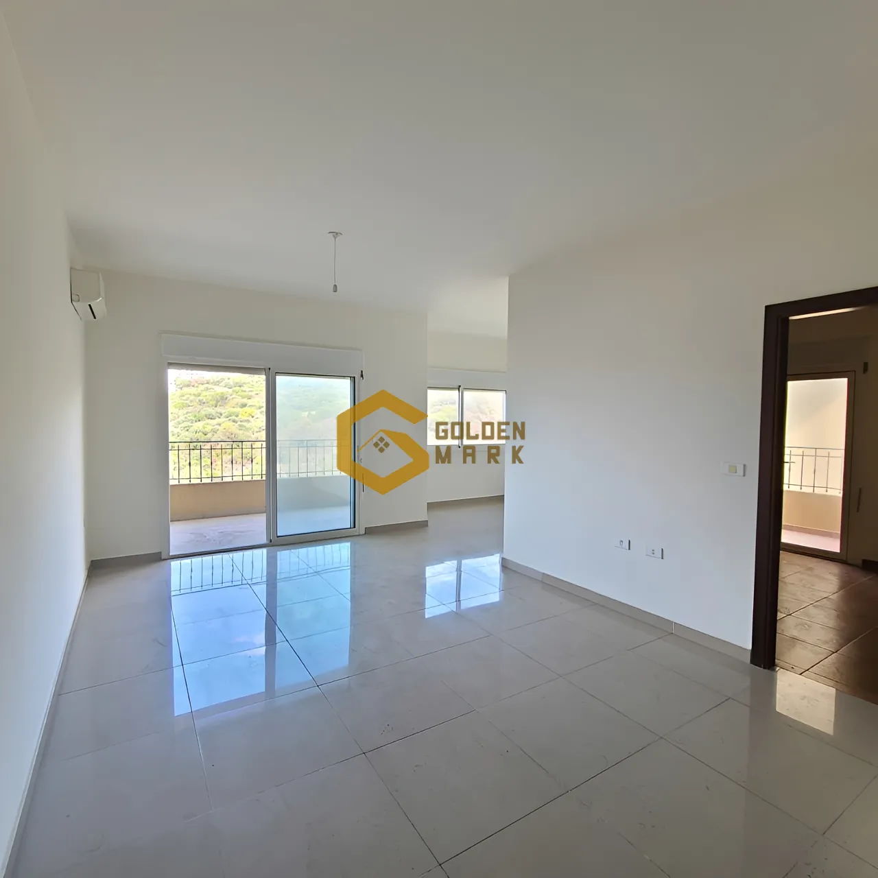 Apartment for Sale in Hosrayel