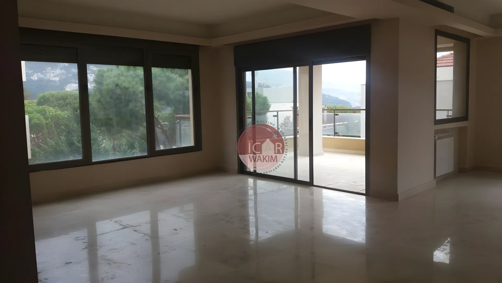 Apartment for Sale in Montiverdi - 3 bed, 4 bath