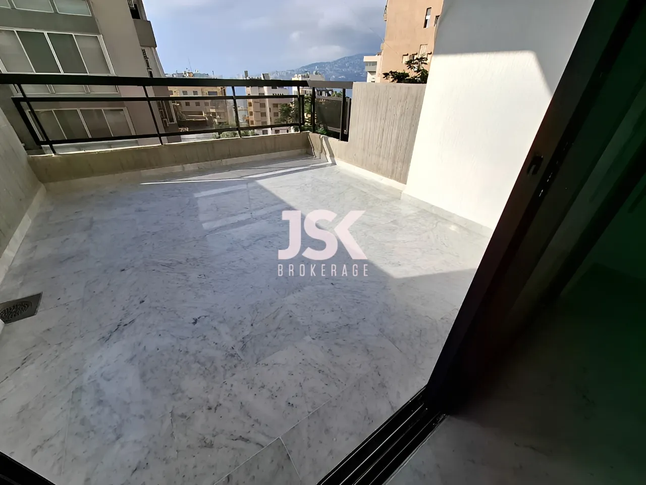 Apartment for Rent in Kaslik