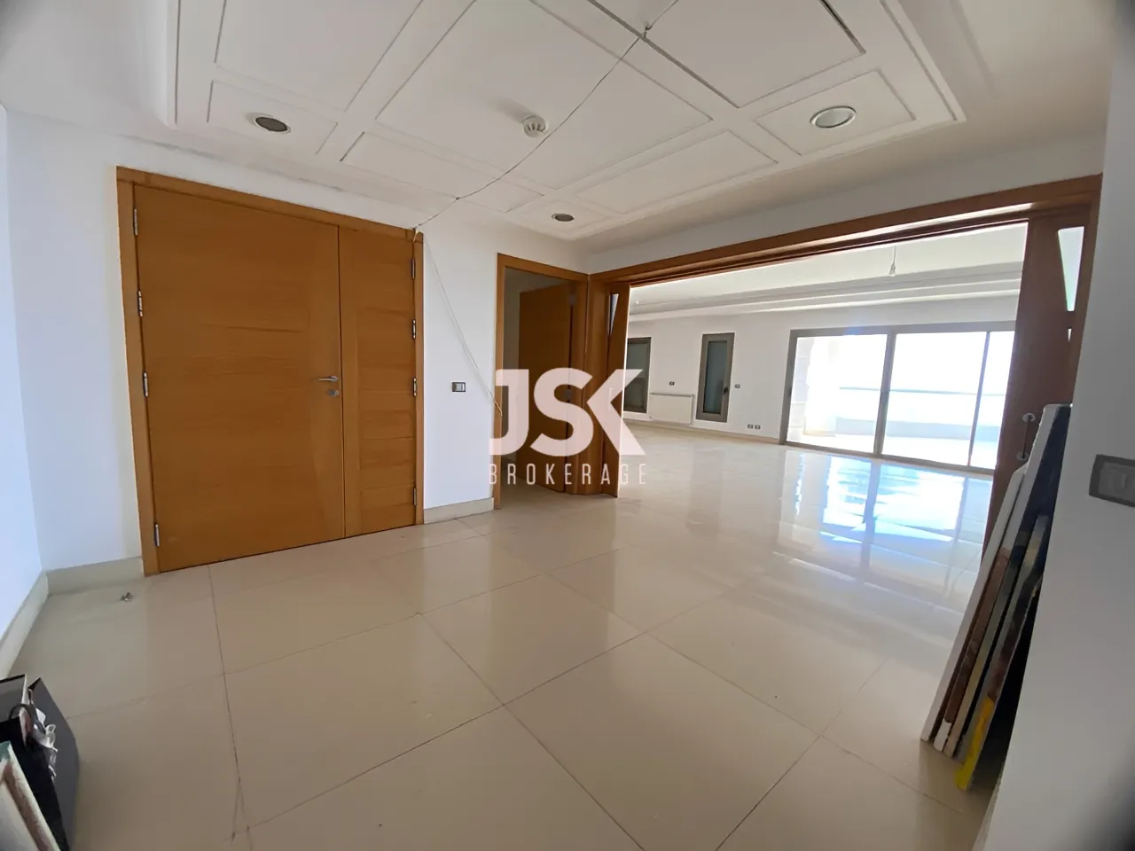 Apartment for Sale in Ras