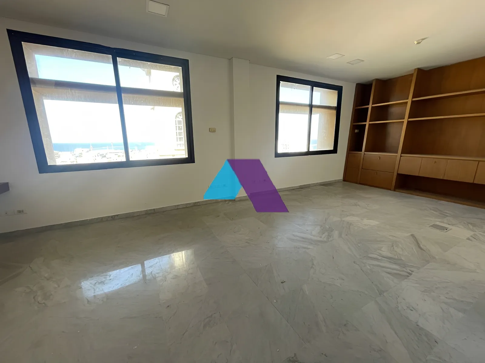 Office for rent in Downtown