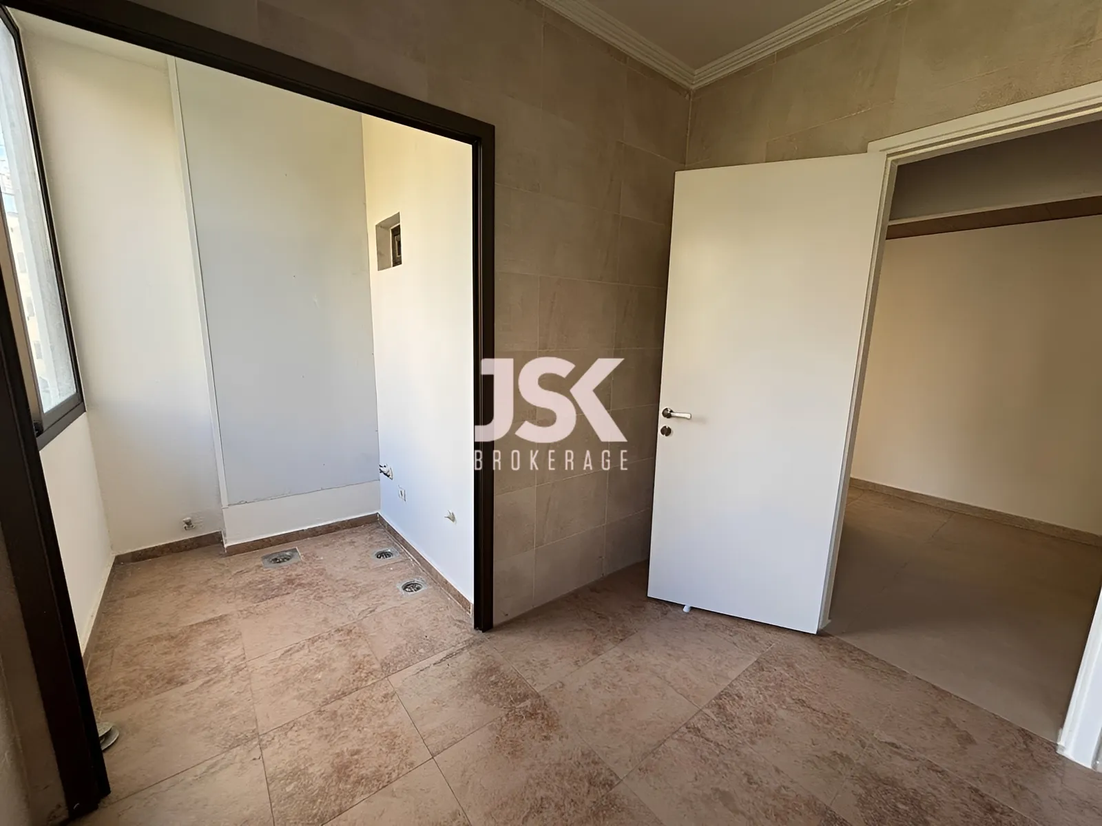 Apartment for Sale in Naqqache