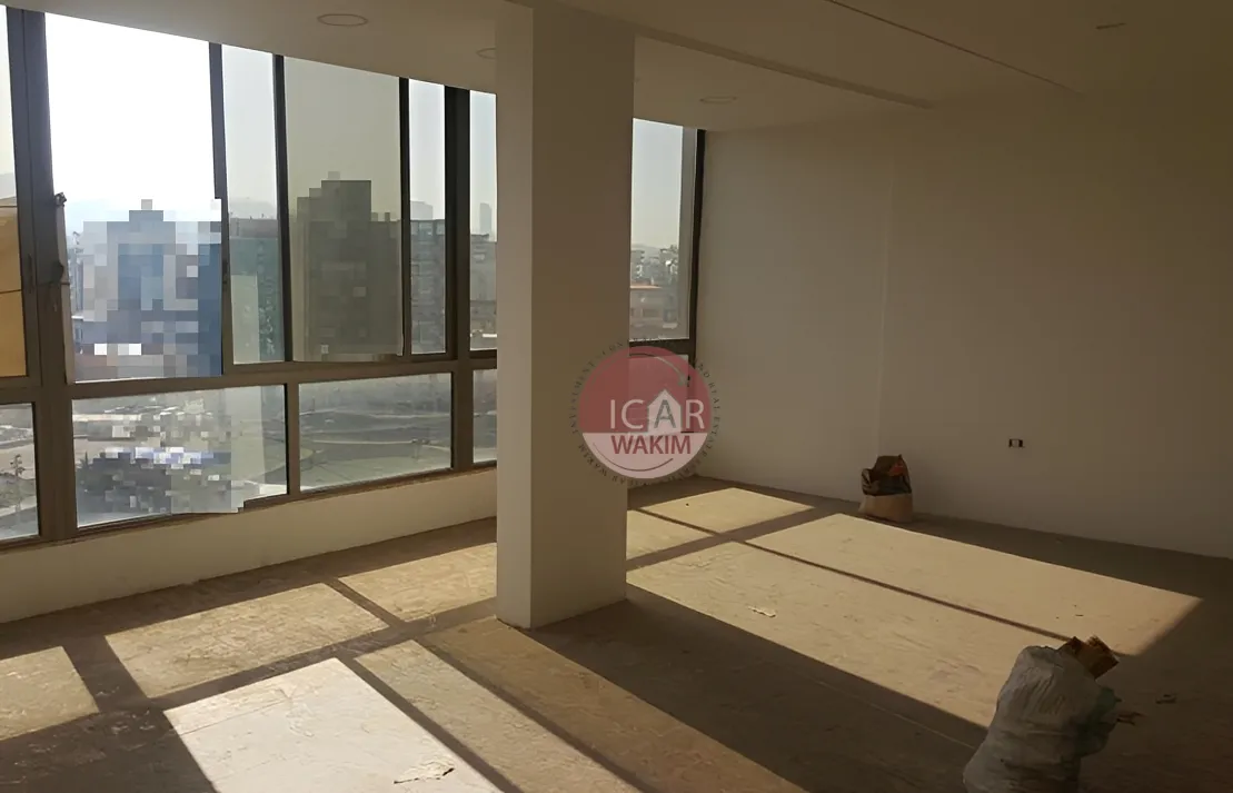 Office for rent in Jdeideh
