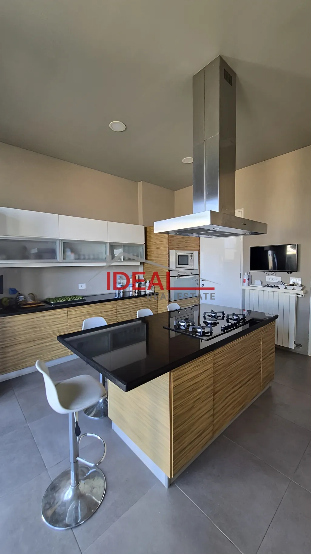 Villa for sale in Faqra