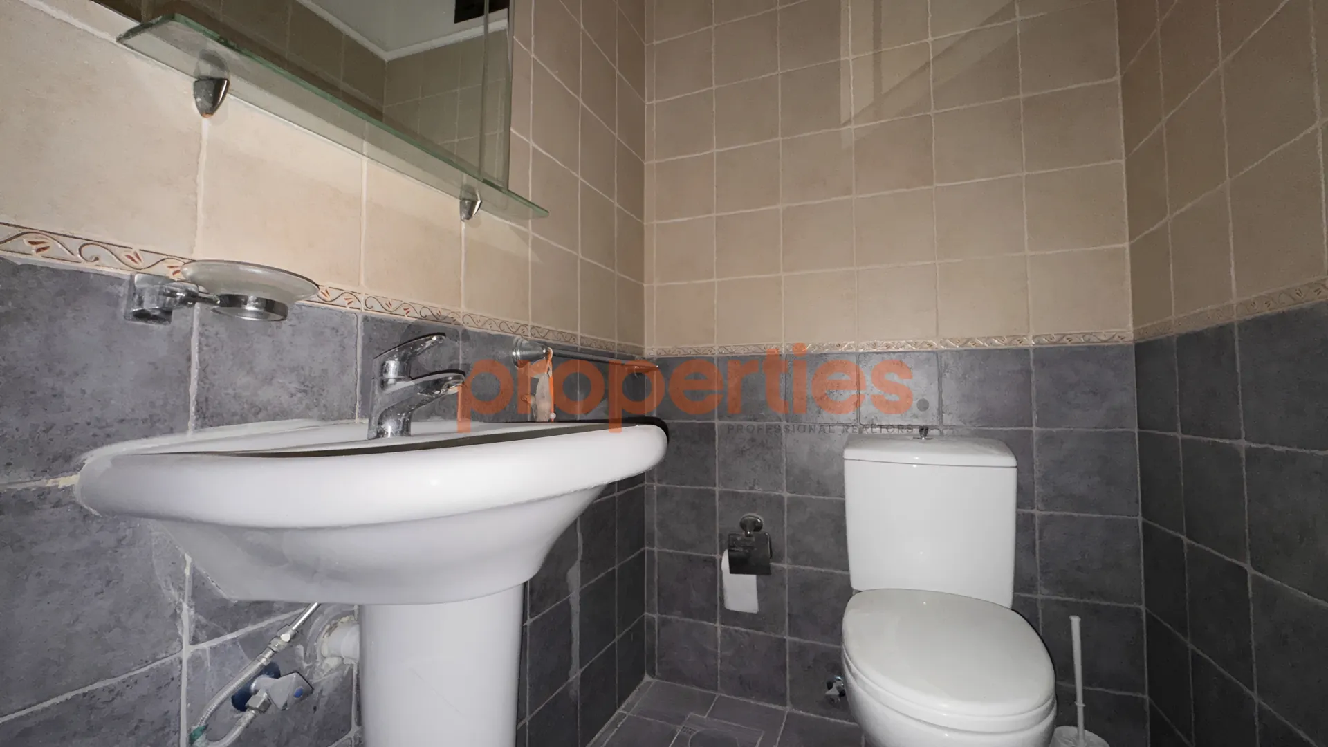 Apartment for Rent in Aaoukar