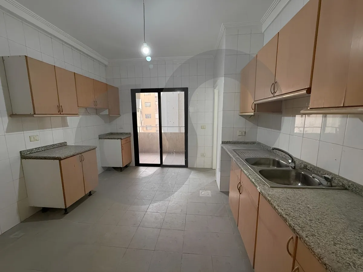 Apartment for Rent in Al Zarif, Beirut, Lebanon