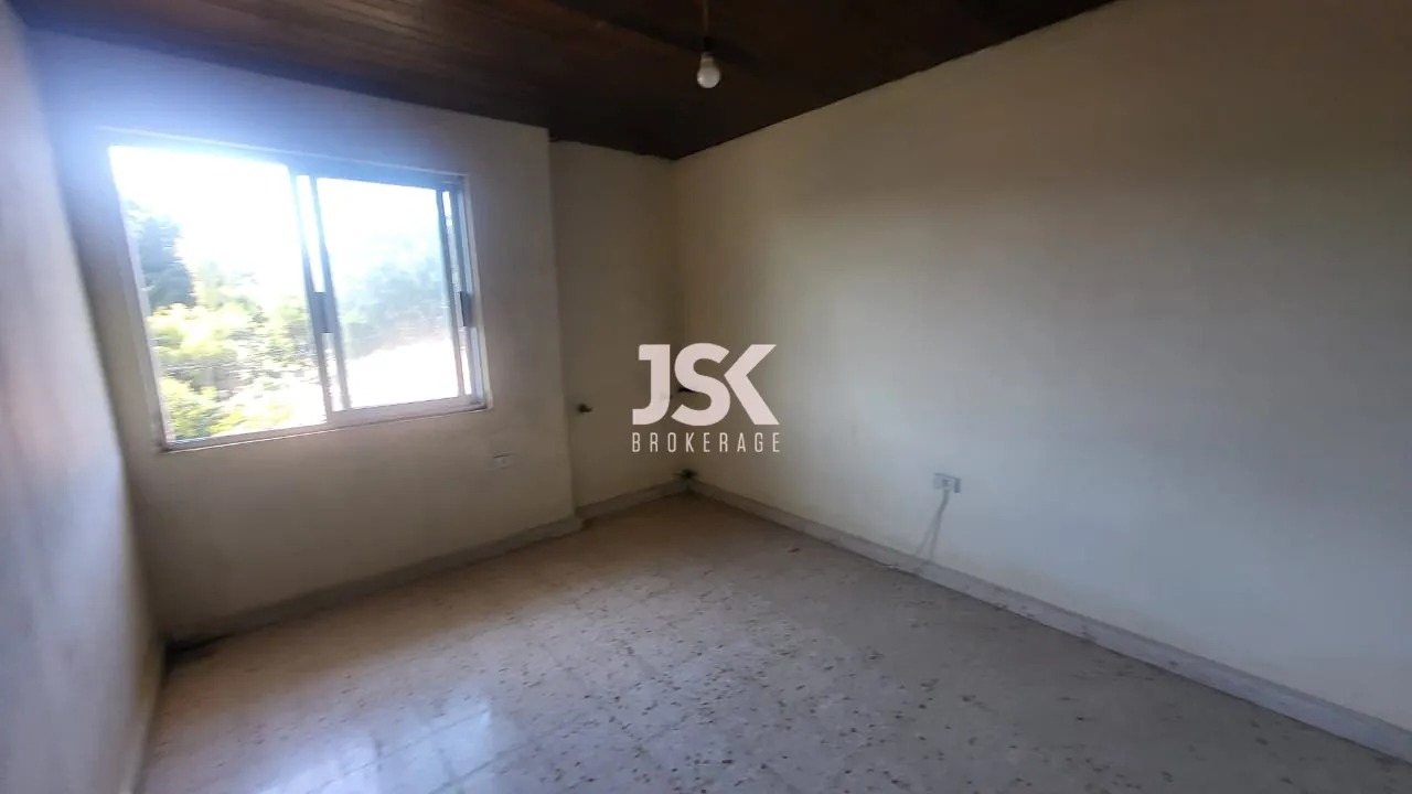 Apartment for Sale in Ajaltoun