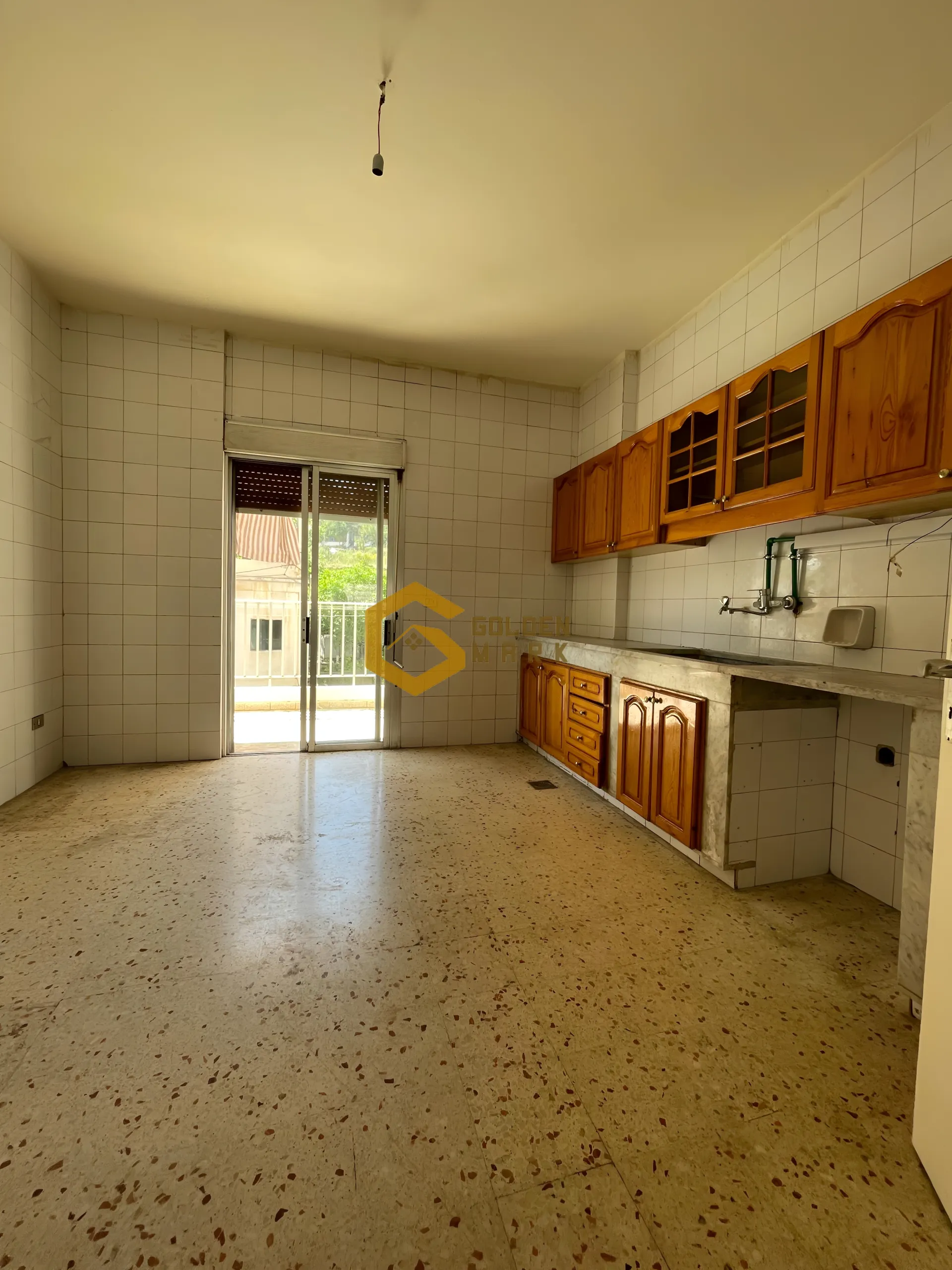 Apartment for Rent in Rayfoun