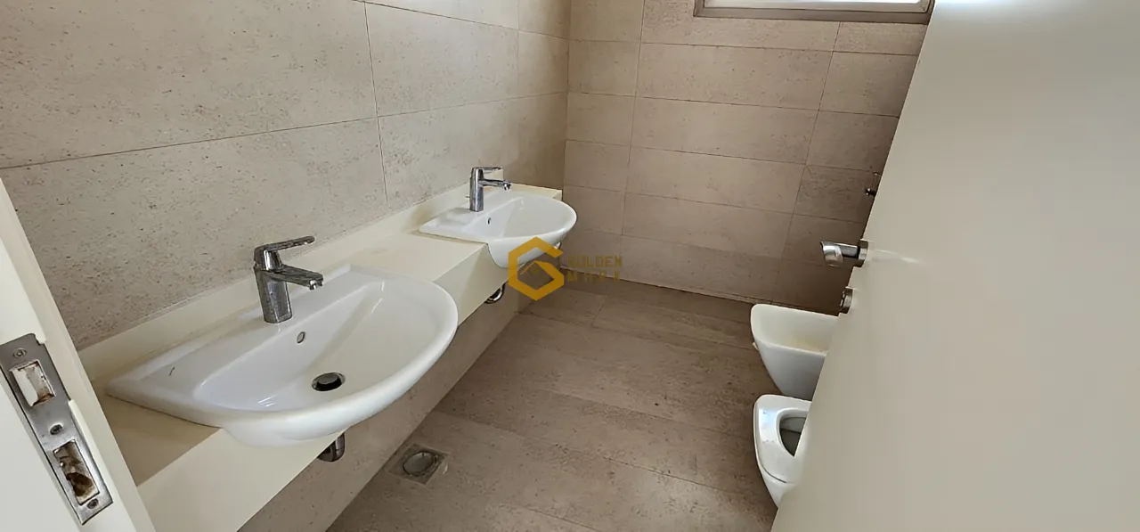 Apartment for Sale in Ain Saadeh