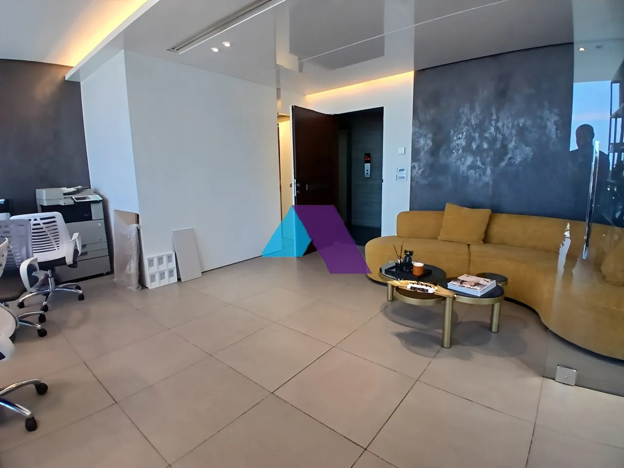 Office for Sale in Sin El Fil