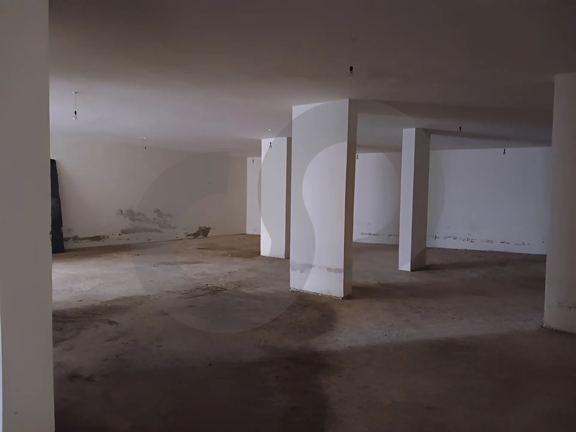 Warehouse for Sale in Kfarshima