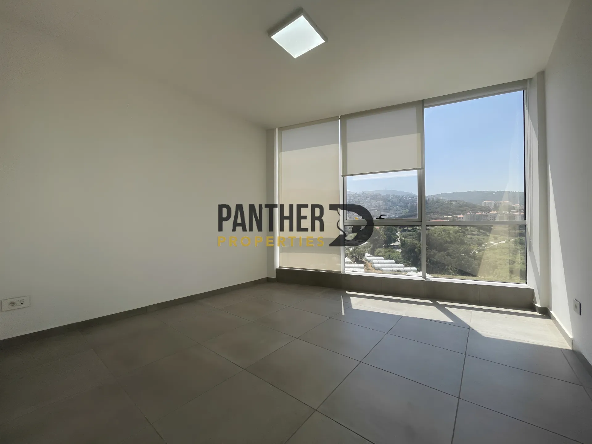 Office for rent in Jdeideh, lebanon